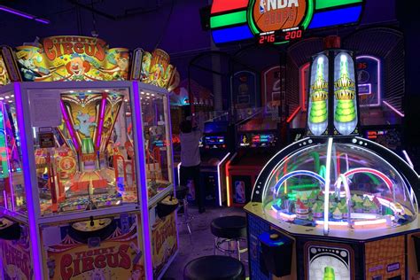 nickelrama arcade 4 miles or 28 minutes from the Dallas Metroplex Area
